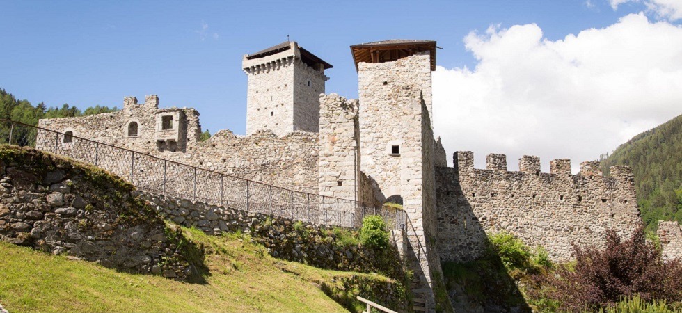Dalla torre di 25 metri al ponte levatoio, riapre il castello di San Michele in val di Sole